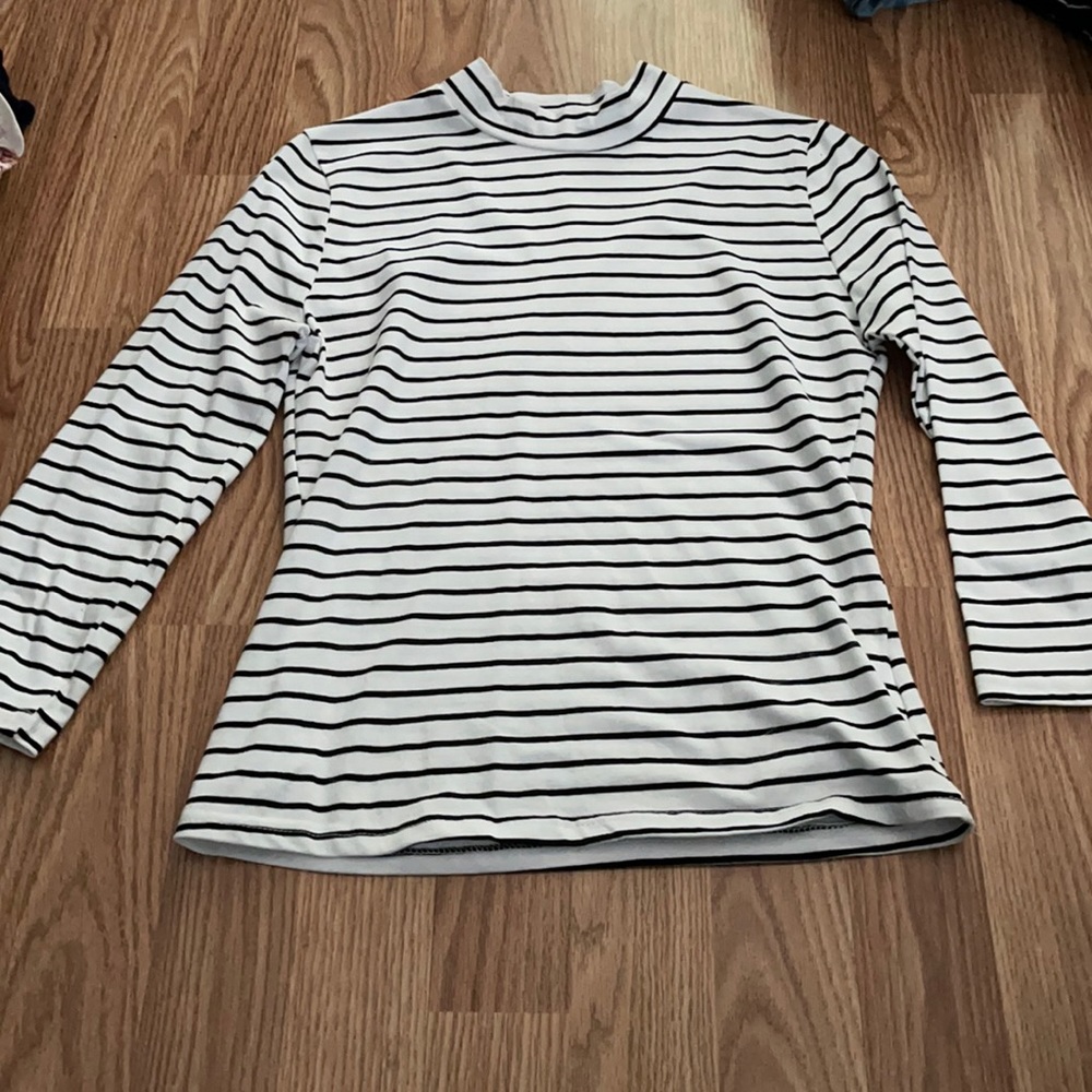 SHEIN B&W Striped Turtle Neck